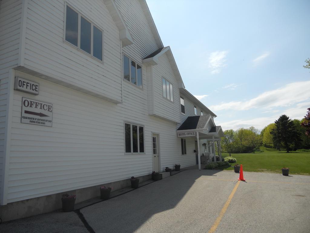 Coho Motel Kewaunee Ngoại thất bức ảnh