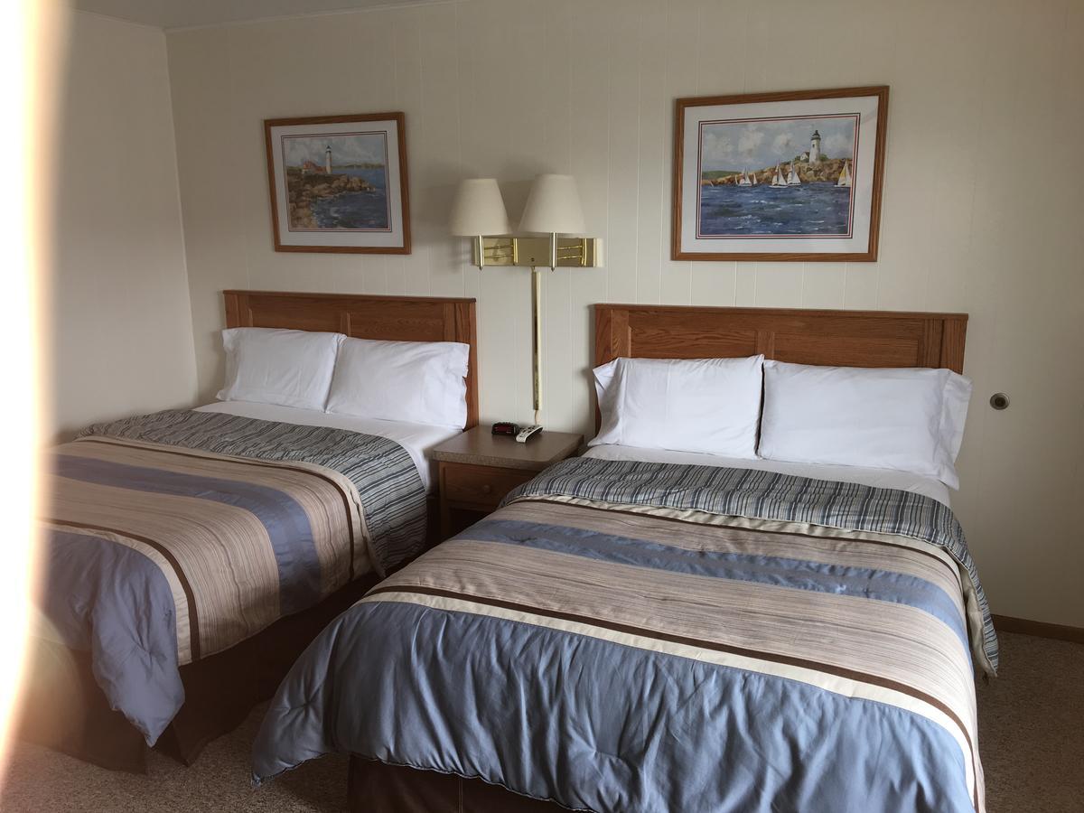 Coho Motel Kewaunee Ngoại thất bức ảnh